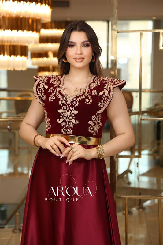 Model Ahlam